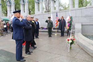 Ambassador Jose Manuel G. Romualdez (second from the left) leads the wreath laying ceremony at the World War II memorial in Washington D.C. on 07 April 2023