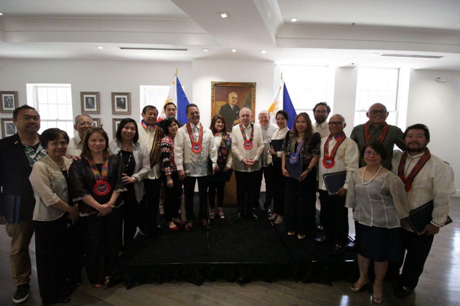 11 June 2023 - Ambassador Romualdez (9th from the right) together with Mr. Ben de Guzman (leftmost) and the PIDC-DMV steering committee members.