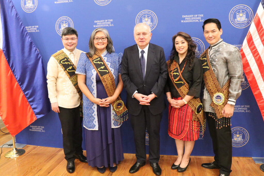Ambassador Jose Manuel G. Romualdez (center) together with the four Filipino inductees as part of the esteemed 2023 cohort Fellowship of the American Academy of Nurses (from left to right: Mr. Irvin Ong, Ms. Sofia Aragon, Ms. Jennifer Kawi, and Mr. Danilo Lovinaria).