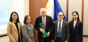 (L-R) Ms. Katherine Alcantara, Tourism Attache Maria Corazon Jorda-Apo, Amb. Jose Manuel Romualdez, Tourism Attache Gerard Panga, Ms. Bettina Gorriceta.