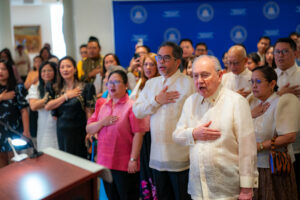 Ambassador Jose Manuel G. Romualdez leads the singing of the Philippine National Anthem at the 13 June 2025 reception with the Filipino community celebrating the 127th Anniversary of the Proclamation of Philippine Independence.