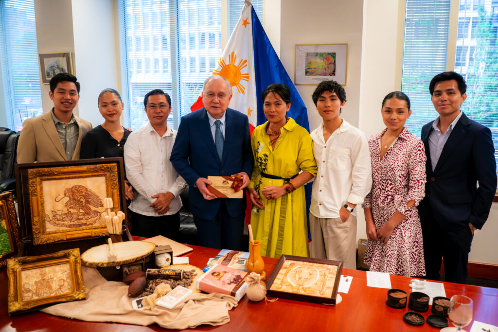 Ambassador Jose Manuel G. Romualdez (4th from left) welcomes Cebu’s Chocolate Queen, Ms. Raquel Toquero-Choa (4th from right), and the Chocolate Chamber family during their courtesy call at the Philippine Embassy in Washington, D.C. The group served artisanal “sikwate” (Filipino hot chocolate) and shared their initiatives to promote Philippine cacao on the global stage.