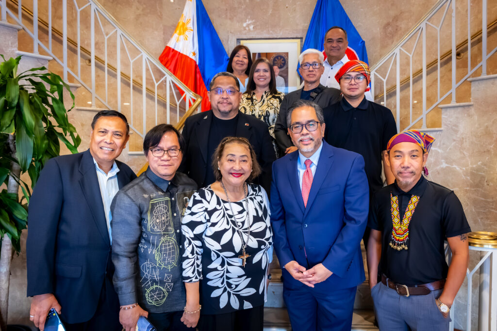 Chargé d’Affaires Jaime Ramon T. Ascalon, Jr. (1st row, 4th from left) welcomes Filipino visual artists led by curator and head of delegation Atty. Elba S. Cruz (1st row, 3rd from left) at the Philippine Embassy in Washington, D.C. The artists are in the U.S. for their exhibit “Hiyas,” which will be showcased at the Philippine Center in New York from 18 to 29 August 2025.