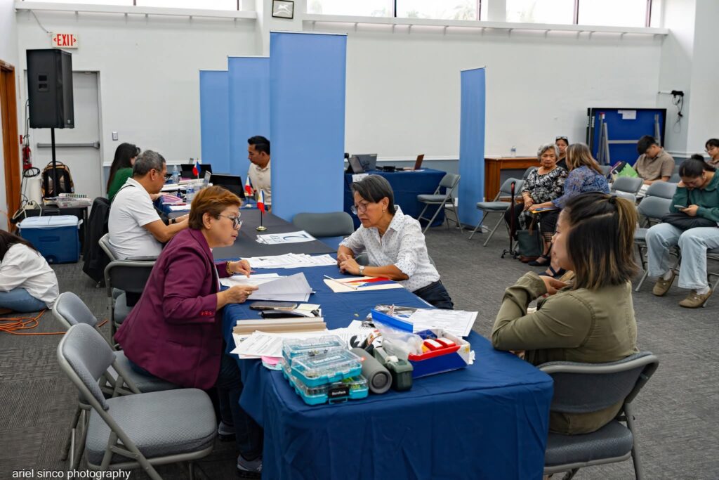 A total of 452 passport applications were processed during the Embassy’s consular outreach mission in Orlando, Florida, from 15 to 18 October 2025. Dual citizens have the option to apply for a Philippine passport, a government ID valid for 10 years, after their oath-taking ceremony. (Photo courtesy of Ariel Sinco Photography)