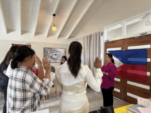 Consul General Donna Rodriguez administers the oath of allegiance to successful dual citizenship applicants in Barbados during the Embassy’s consular outreach mission on 8 November 2025.