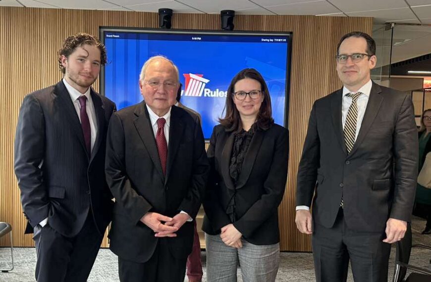 Ambassador Romualdez with fellow speaker Erin Murphy and the CNAS team. (L-R) Ryan Claffey (CNAS), Amb. Romualdez, Erin Murphy (Redpoint Advisors), Richard Fontaine (CEO CNAS)