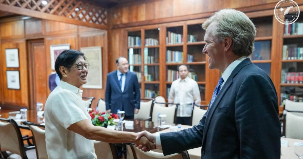 President Ferdinand R. Marcos Jr. welcomed U.S. Undersecretary of War for Policy Elbridge Colby to the Philippines. This was the latter&rsquo;s first official trip to Southeast Asia and the Philippines. (📷: PCO)